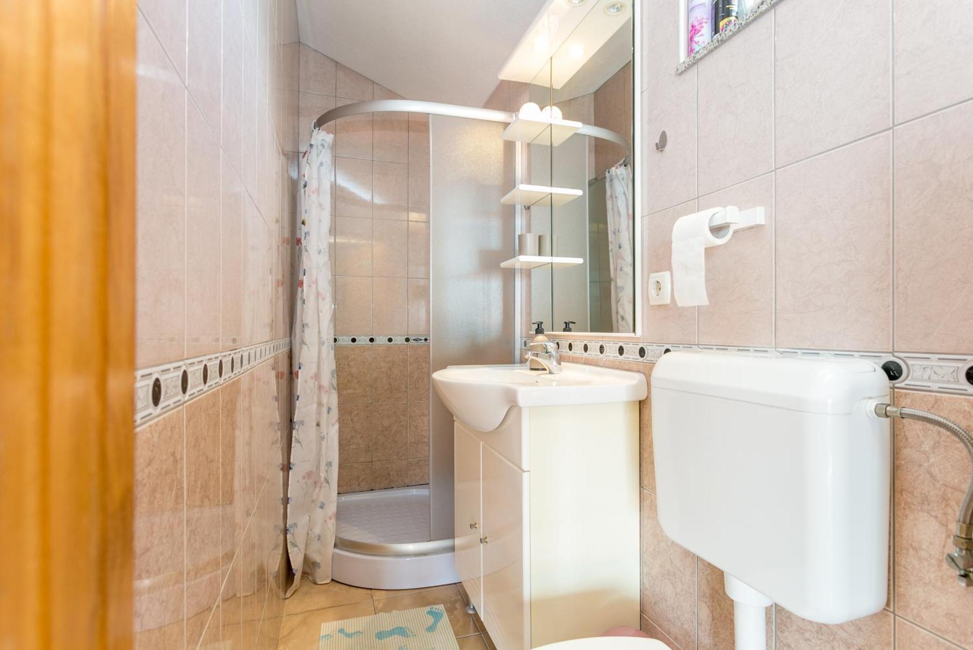 Apartments By The Sea Slatine, Ciovo - 11126 Εξωτερικό φωτογραφία